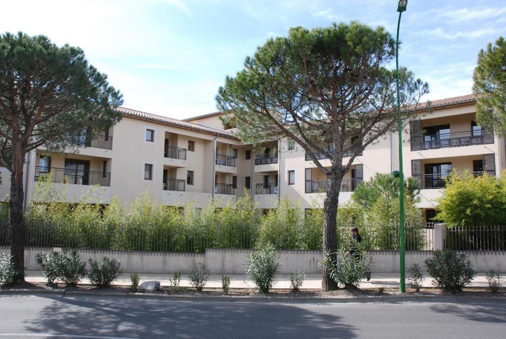 Appartement 3 Min A Pied Du Centre D'Uzes Parking Piscine Buitenkant foto